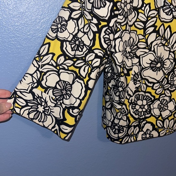 Hearts of Palm Yellow Floral Print Cropped Blazer 14. D - Picture 2 of 6